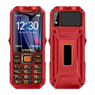 Un bon prix. 2.4 pouces 2G Fonction téléphone Numéros SOS YEEMI Q8 Carte double Téléphone portable en ligne