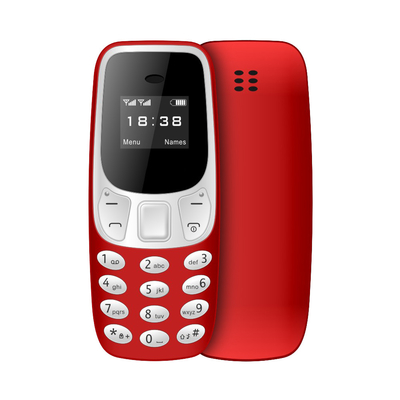 Un bon prix. Téléphone 2G avec écran de 0,66 pouces, deux emplacements pour carte SIM et fonctionnalité Bluetoth en ligne